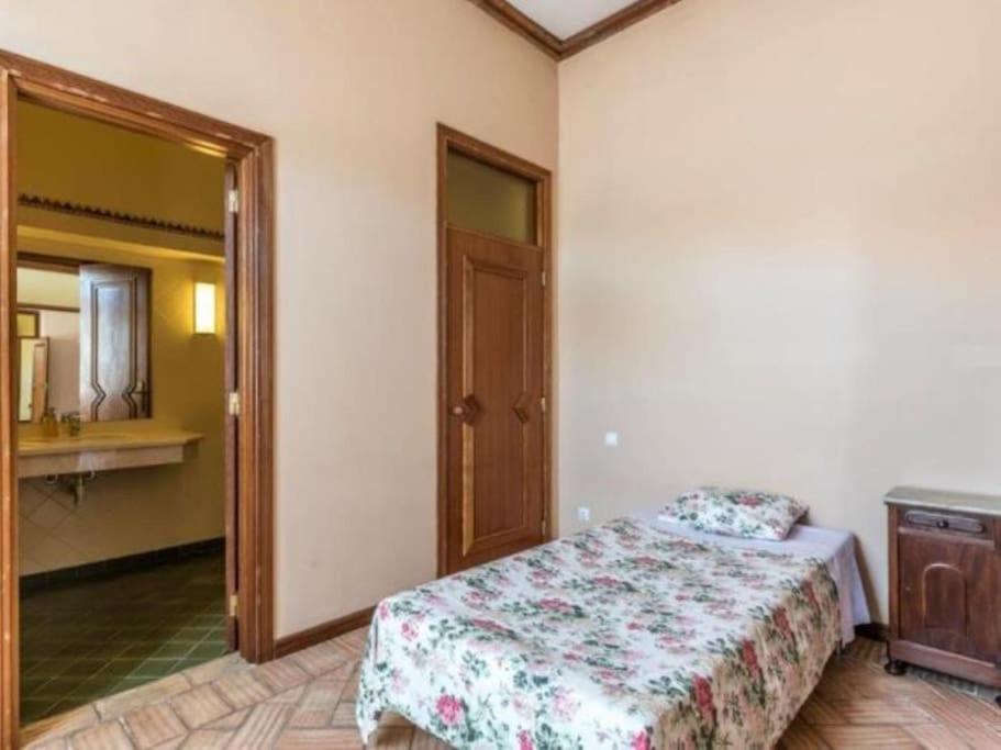 Villa Senhorial - Palace XIX & Privacy & Beach & Albufeira Old Town エクステリア 写真